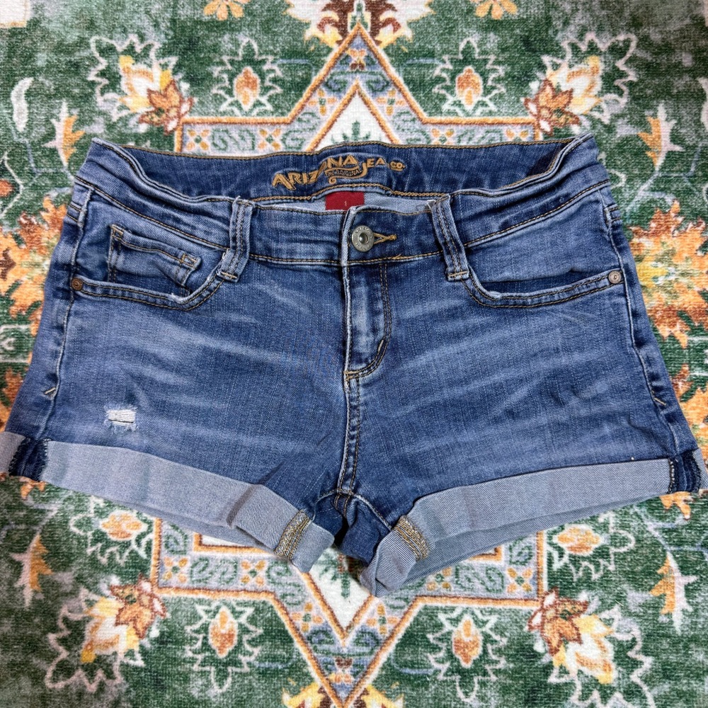 Arizona Jean Co. Denim Shorts Blue Distressed Cuffed Womens‎